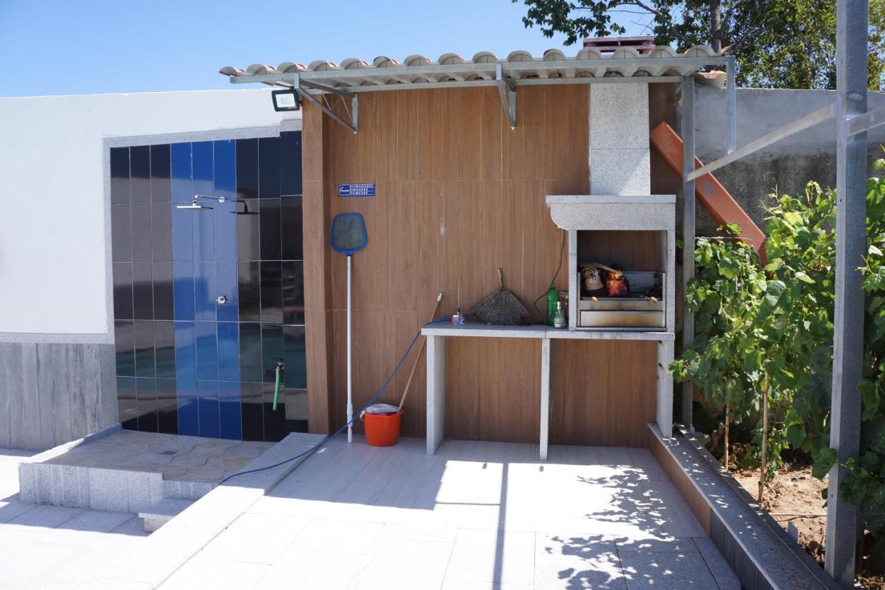 Casinha Das Bonecas - Casa Com Piscina Privada Авейру Екстер'єр фото